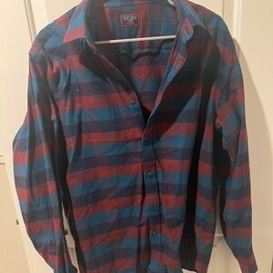 UNTUCKit Casual Button Down Shirt in Blue and Red